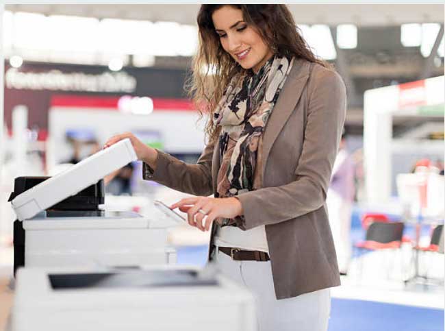 Read more about the article Flatbed Inkjet versus Laserjet Printing